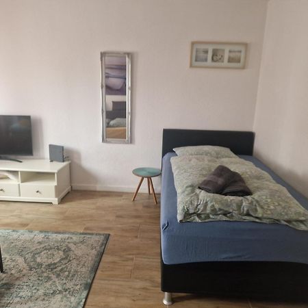 Privates, Gemuetliches Appartement Нойс Екстериор снимка